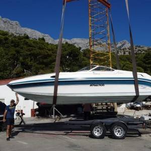Gliser Aquatron 2350sc sa trailerom , 7m, Mercruiser 4.3 V6