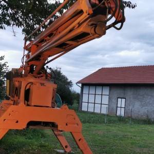 Auto košara 12M. ISPRAVNA.   Tel 095 540 7502