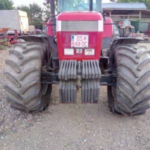 Traktor MF 9240