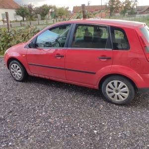 Ford Fiesta, 2004 god.