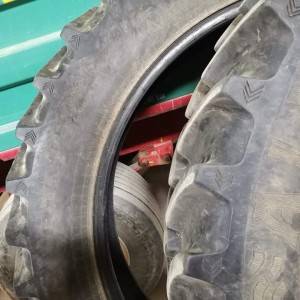 Gume 320/90R46 270/95R32 380/85R30