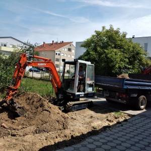 Mini bager Kubota kx 61+Mercedes 814 kiper kran