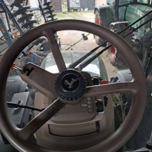 Prodajem TRAKTOR JOHN DEERE 5100R, 2017 GODISTE