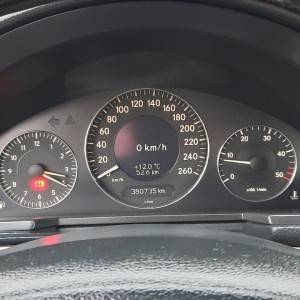 Mercedes-Benz W211 Elegance 220CDI
