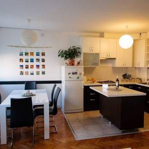 Na prodaju stan 54m2 full namjesten za 100 000 €