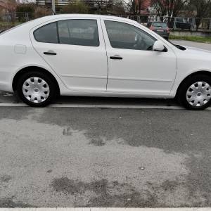 Prodajem Škodu Octaviu 1 .6 TDI