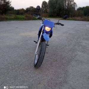Yamaha xt 125r