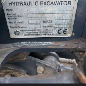 Mini bager hitachi 800 kg