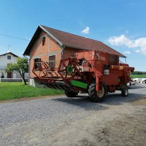 Kombajn fahr m1000
