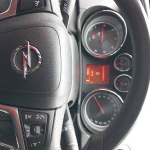 Prodajem Opel Insigniju 2.0 cdti