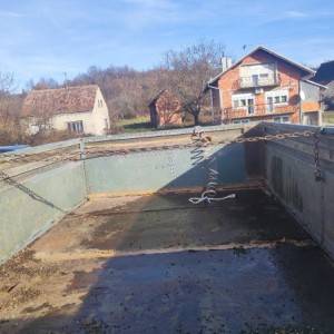 Prikolica ZMAJ reg do 6mj