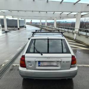 399€ - Mazda 323p - 1.3i - reg do 2/2023 - RabljenaVozila.eu