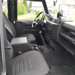 Land Rover Defender 110 Station