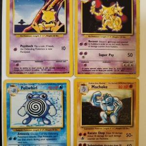 Prodaje se kompletan lot original Pokemon karata najstariji setovi
