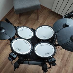 Roland TD - 1DMK V - drums