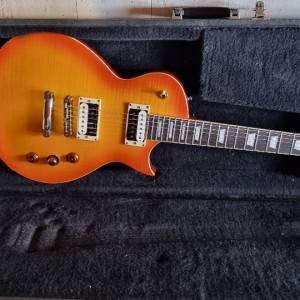 Harley Benton SC - Custom Honey Burst Flame