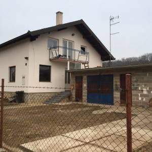 Markovo polje, iznajmljujem sobu, 180 EUR centralno, režije uključene