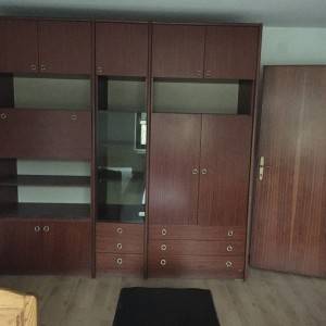 Markovo polje, iznajmljujem sobu, 180 EUR centralno, režije uključene