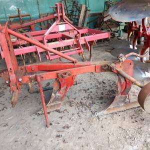 IMT 587