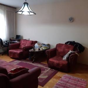 Komforan jednosoban stan na Tesli Pančevo