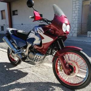 HONDA AFRICA TWIN XRV 750