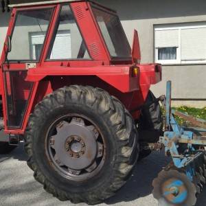 Prodajem imt 560 traktor