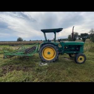 Prodajem John deere lanz 500