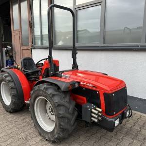 Antonio Carraro SRX 8400