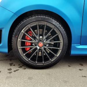 Abarth 695 1,4 16V Turbo (180 Ks) Kit Competizione