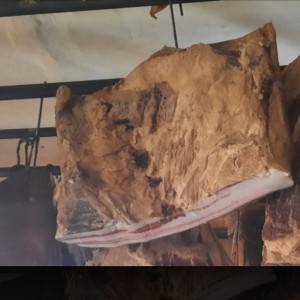 Domaca kobasica i slanina