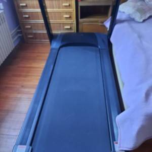Traka za trčanje Xplorer B-PRO 9.0