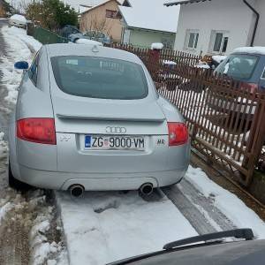 Prodajem ili mijenjam audi tt 1.8t