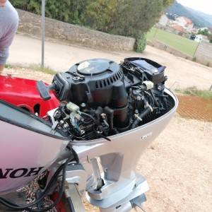 Vanbrodski motor Yamaha 20 daljinske komande