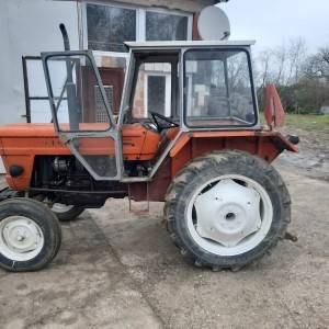 Traktor Štore 402