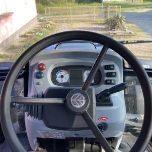 Prodajem NOVI Traktor, NEW HOLLAND TD 5.85