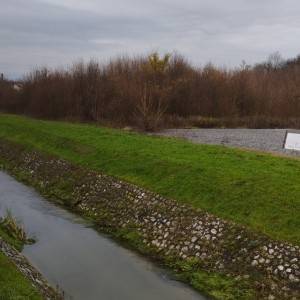 Gradjevinsko zemljište na atraktivnoj lokaciji Sesvete Ljude