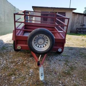 Autoprikolica 250kg