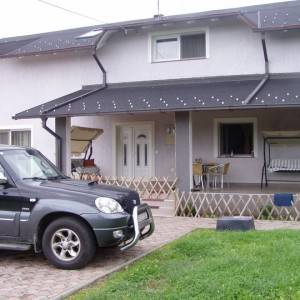 PRODAJEM KUĆU IVANIĆ GRAD-okolica