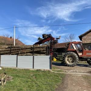 Fiat 1180 dt i prikolica s kranom