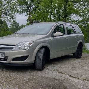 Opel astra H 1.4 16 v karavan