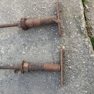 Prodajem prešu za pršute jasenove fosne 7 cm deb.