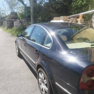 Hitno prodajem pasat 1,9 tdi 2003.g z 3000.eura pasat je 4x4