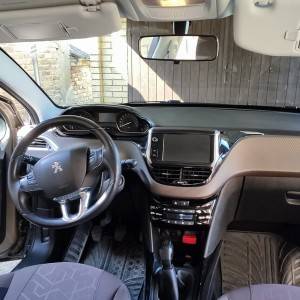 PEUGEOT 2008 BlueHDI