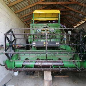 Kombajn John Deere 932