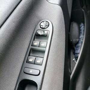 Peugeot 207 se 1.6 hdi prodajem