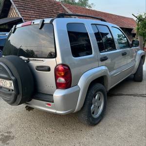 Jeep Cherokee 2,8 crd Limited Editon - Moguća zamjena( motor, traktor, polj. priključci)