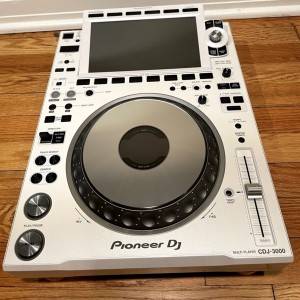 Pioneer DJ XDJ-RX3, Pioneer DDJ-REV7 DJ Kontroler