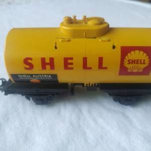 Cisterna Kleinbahn 2 plast.osovine Shell H0 u dobrom stanju!