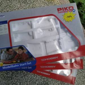 Kutije za početni set lokomotiva H0 u odličnom stanju!