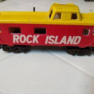 Caboose vagon s plastičnim osovinama H0 u dobrom stanju!